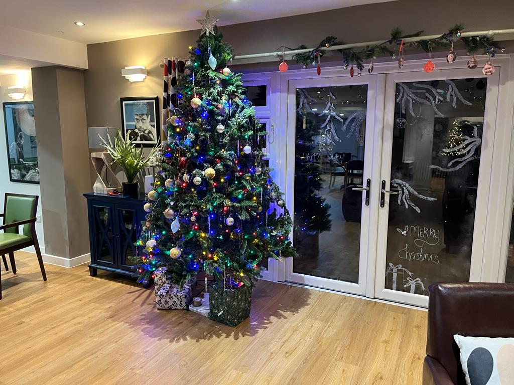 Festive decorations in care homes, Christmas at Riseley House